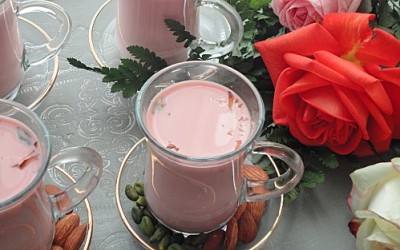 Kashmiri Noon Chai