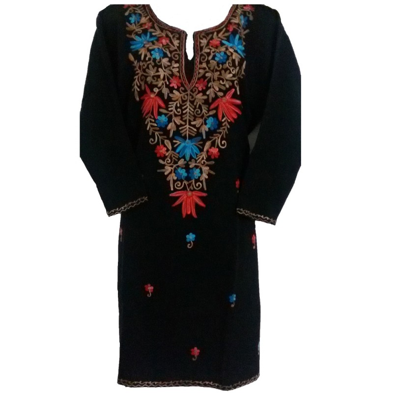 Kashmiri Woolen Kurti कश्मीर से लेकर दिल्ली तक इन वूलन कुर्ती का है बोलबाला  इनको पहनते ही भाग जाएगी सर्दी - Kashmiri Woolen Kurti: कश्मीर से लेकर  दिल्ली तक इन ...